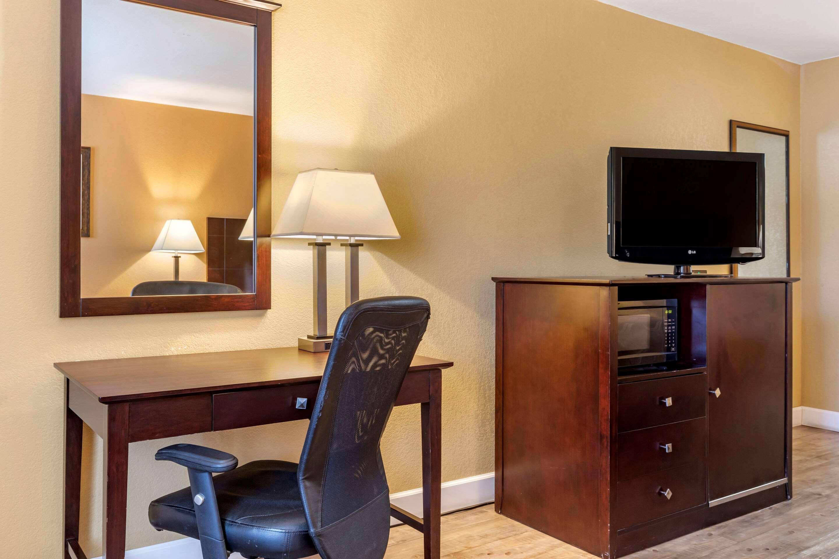 Quality Inn Russellville I-40 Exterior foto